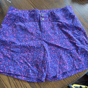 Columbia Womens Size 12 Purple Floral Omni Shield Nylon Outdoor Hiking Shorts